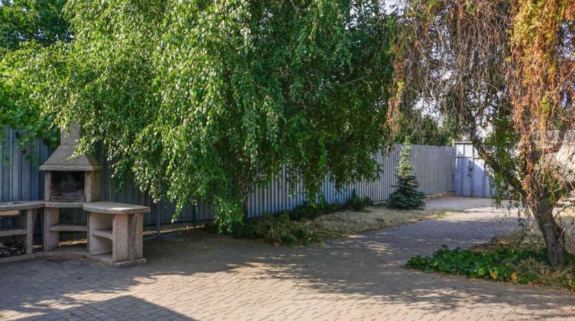 Продам двухэтажный дом + магазин, ул. Кордонная/Платановая. — фото 7