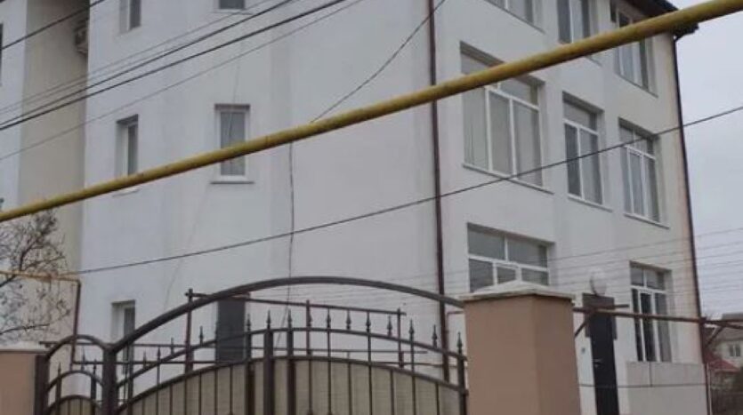 Продам дом в 4 уровнях в Фонтанке, ул. Соборная, общая площадь 453 кв.м.. — Головне фото