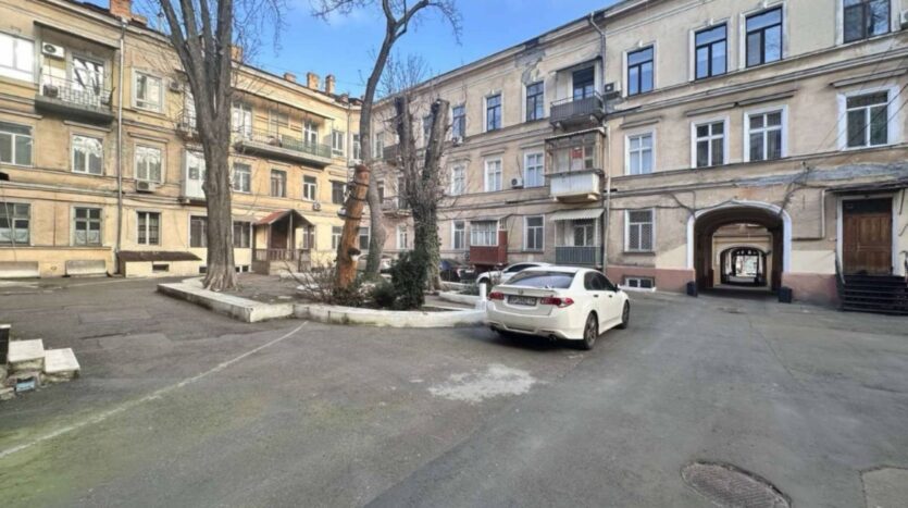 Продам квартиру 91 кв. м., 1/3, ул. Пастера/Торговая. — фото 10