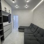 Продам квартиру 42.5 кв.м., 18/24, новый дом, жк 60-я Жемчужина. — Головне фото