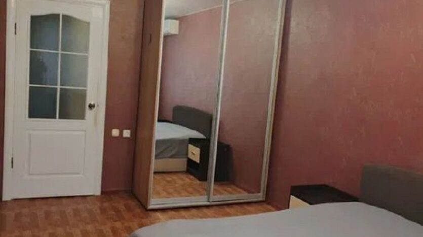 Продам 2 кімнатну квартиру, вул. Ак. Філатова/район Будинку Меблів — фото 7