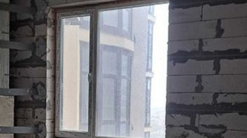 Продается 2-х комнатная  квартира общей площадью  80 м? в ЖК Аквамарин — фото 2