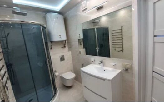 Продам квартиру 44 кв.м., 22/25, новый дом, жк 34-я Жемчужина.