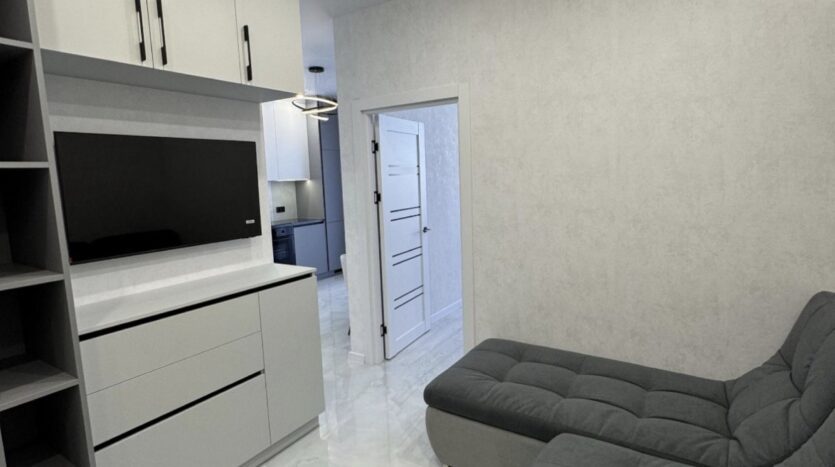 Продам квартиру 42.5 кв.м., 18/24, новый дом, жк 60-я Жемчужина. — фото 10