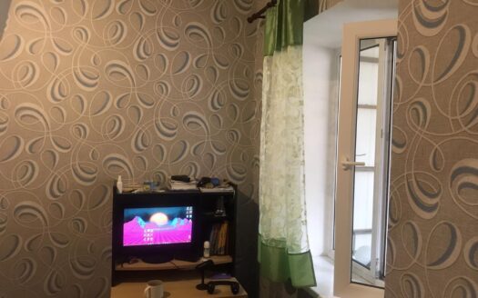 Продам двухуровневую квартиру 33 кв. м., ул. Коблевская/Дворянская.