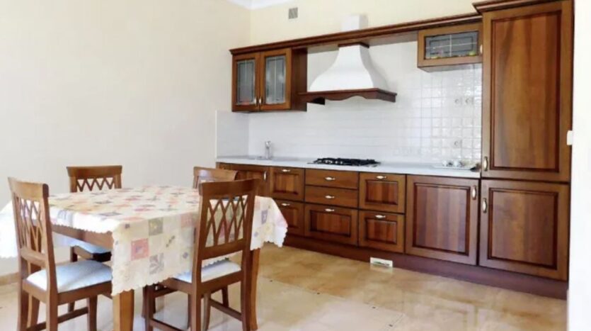 Продам четырехуровневый дом 382.4 кв. м, ул. Малая Садовая/Южная дорога — Головне фото