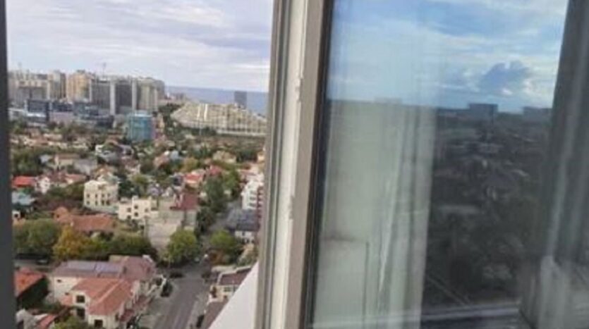 Продам квартиру - студію в новому будинку в ЖК 43-а Перлина — Головне фото