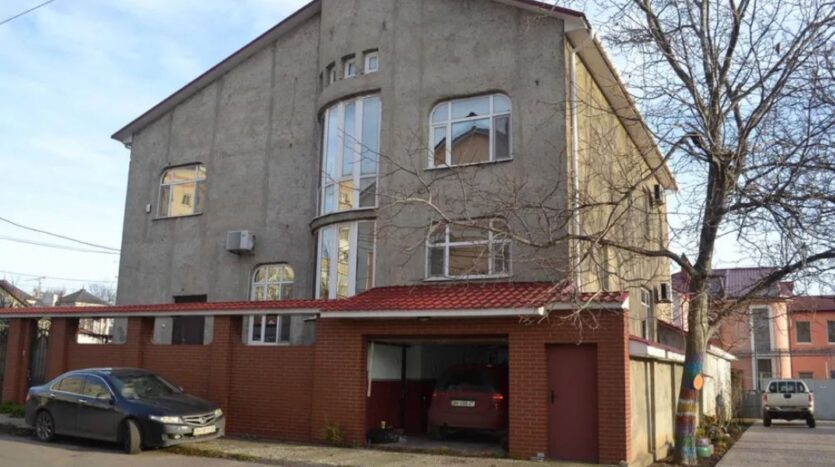 Продам трехэтажный дом 467 кв. м., ул. Бригадная/Штурвальная. — фото 18