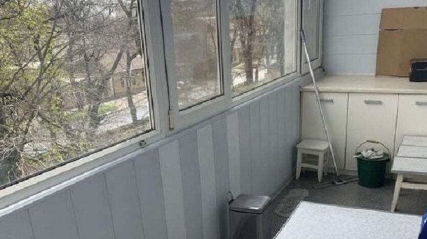 Продам квартиру 112 кв. м., 3/3, сталинка, ул. Бреуса/Ефимова. — фото 3