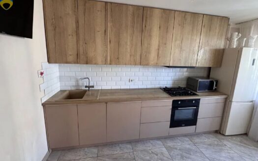 Продам 3-кімнатну квартиру, вул. Армійська/Марш. Говорова
