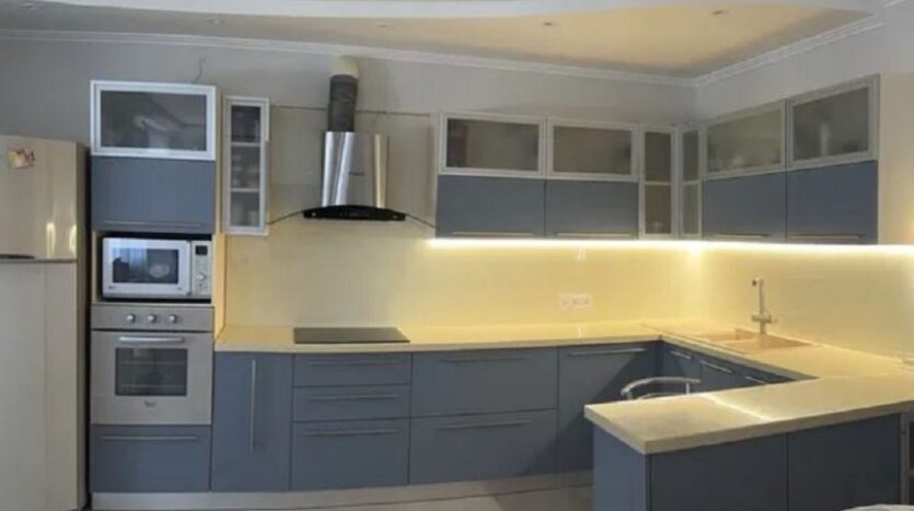 Продам квартиру 140 кв. м., 10/16, новый дом, ул. Кленовая. — фото 11