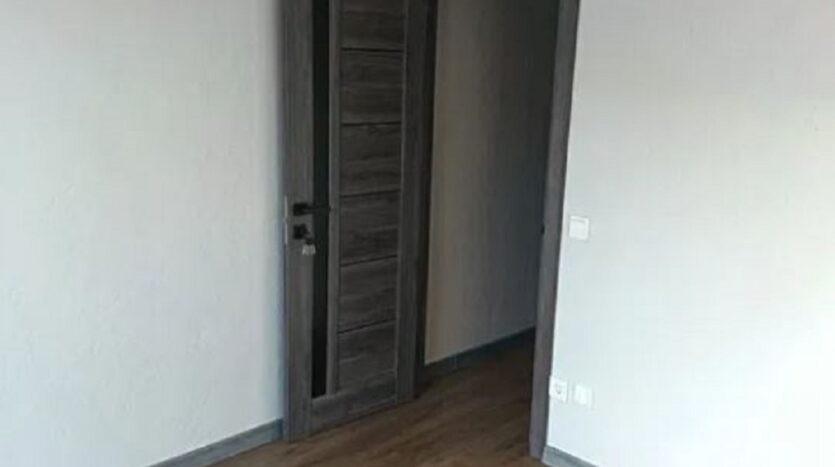 Продам квартиру 30 кв.м., 3/4, новый дом, жк Золотые Столбы. — фото 10
