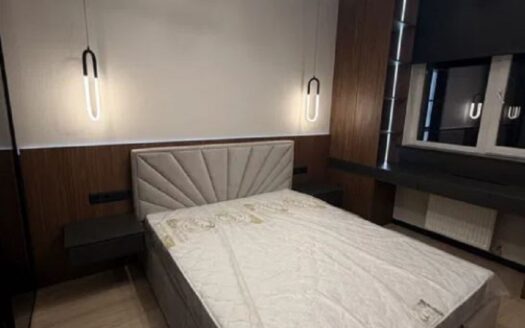 Продам  квартиру 43 кв.м., 14/24, новый дом, жк 66-я Жемчужина.