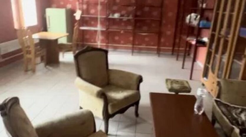 Продам триповерховий будинок на селищі Шевченка — фото 13