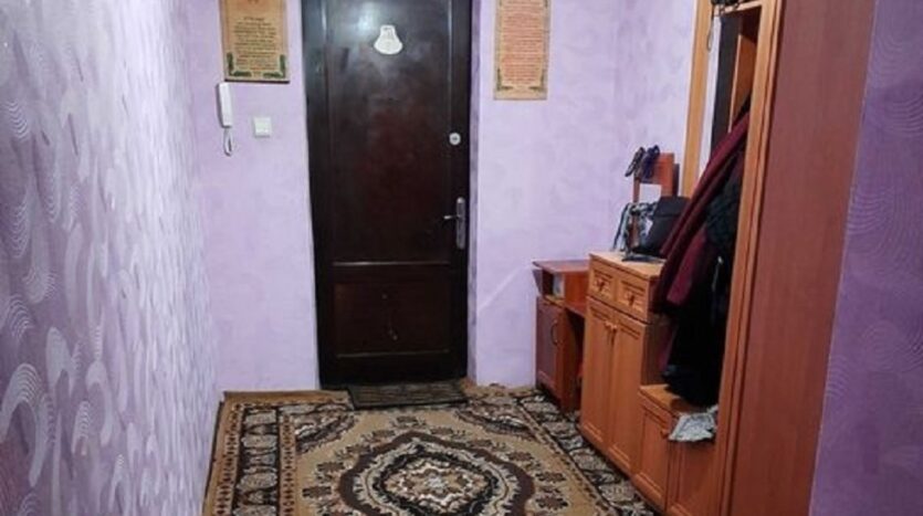 Продам 3-кімнатну квартиру, вул. Ніщинсько/Дюківська — Головне фото