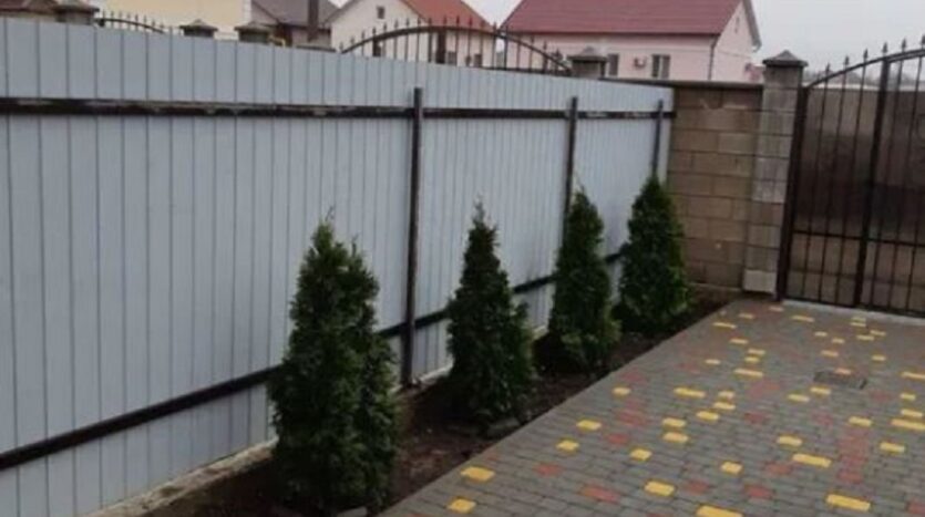 Продам двухэтажный таунхаус 125 кв. м., Червоный хутор. — Головне фото