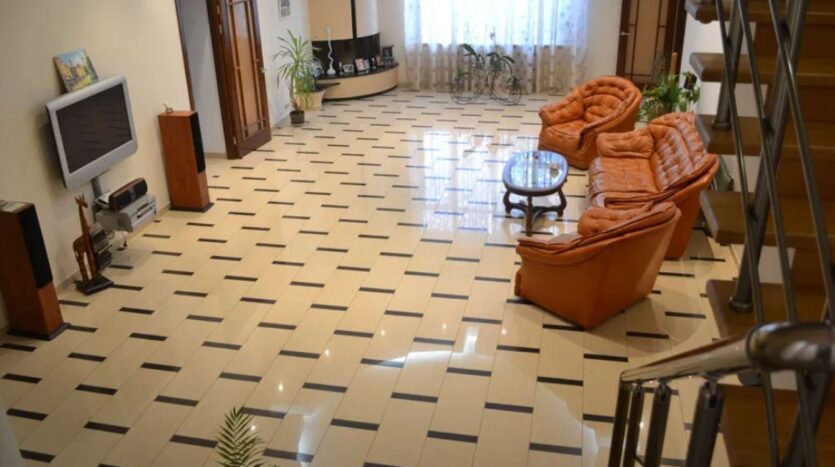 Продам трехэтажный дом 467 кв. м., ул. Бригадная/Штурвальная. — фото 5