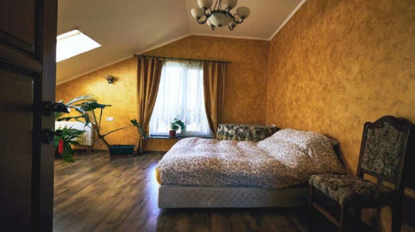 Продам просторный дом 226 кв. м., район Вузовский. — фото 16