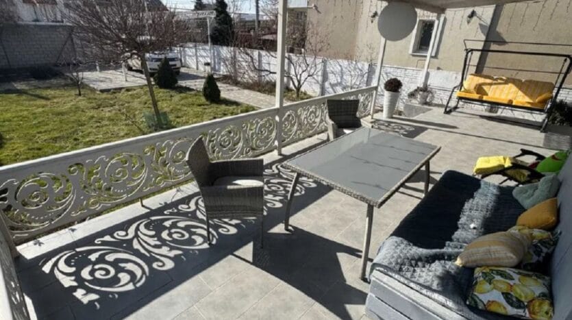 Продам двоповерховий будинок + цоколь у Царському Селі-1. — фото 4
