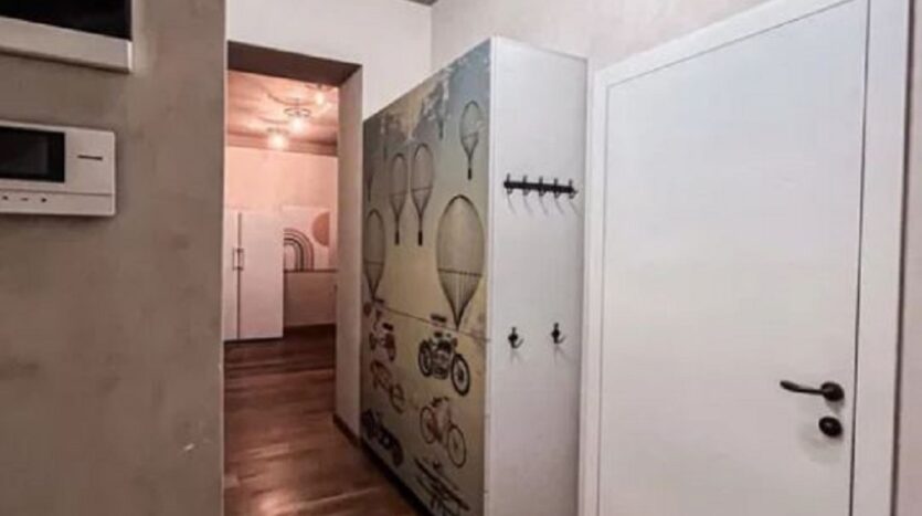 Продам квартиру 93 кв. м., 2/3, ул. Маразлиевская/парк Шевченко. — фото 2