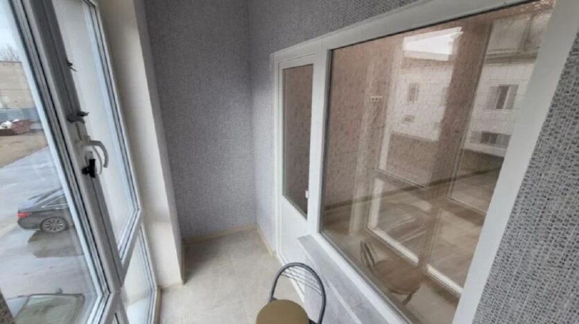 Продам квартиру - студию 30 кв.м., 2/4, новый дом, жк Золотые Столбы. — фото 6