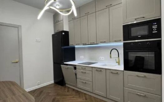 Продам 1 кімнатну квартиру в новому будинку в ЖК Золоті Стовпи