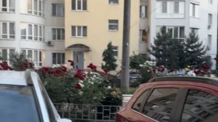 Продам квартиру 140 кв. м., 10/16, новый дом, ул. Кленовая. — фото 14