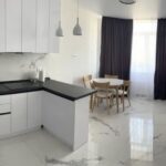 Продам квартиру 66 кв. м., 8/16, новый дом, жк Реал Парк. — Головне фото