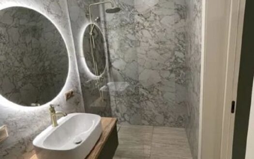 Продам квартиру 41.7 кв. м., 24/24, новый дом, жк Modern.