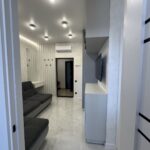 Продам квартиру 42.5 кв.м., 18/24, новый дом, жк 60-я Жемчужина. — фото 2