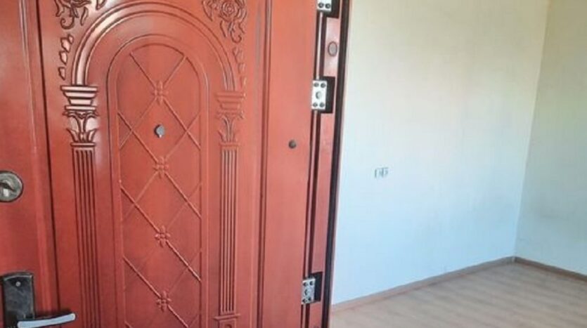 Продам кімнату в гуртожитку, вул. Балківська/Дальницька, 3/3, міцний будинок. Кімната 16.7 кв.м. — Головне фото