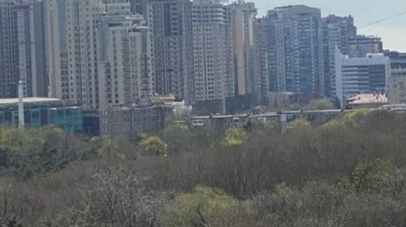 Продам квартиру 50 кв. м., 10/16, новый дом, ул. Марш Говорова. — фото 3