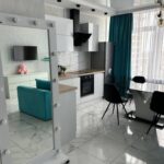 Продам квартиру - студию 39 кв. м., 18/25, новый дом, жк 44-я Жемчужина — фото 2