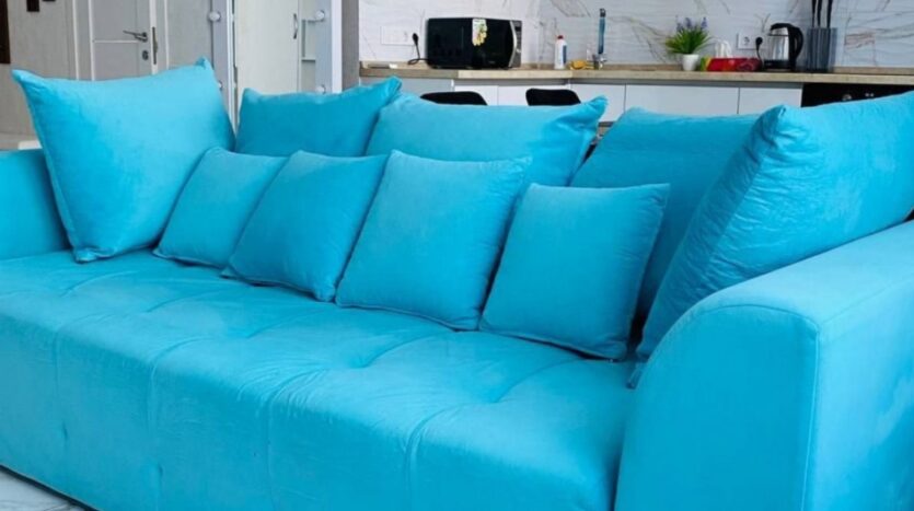Продам квартиру - студию 39 кв. м., 18/25, новый дом, жк 44-я Жемчужина — фото 3