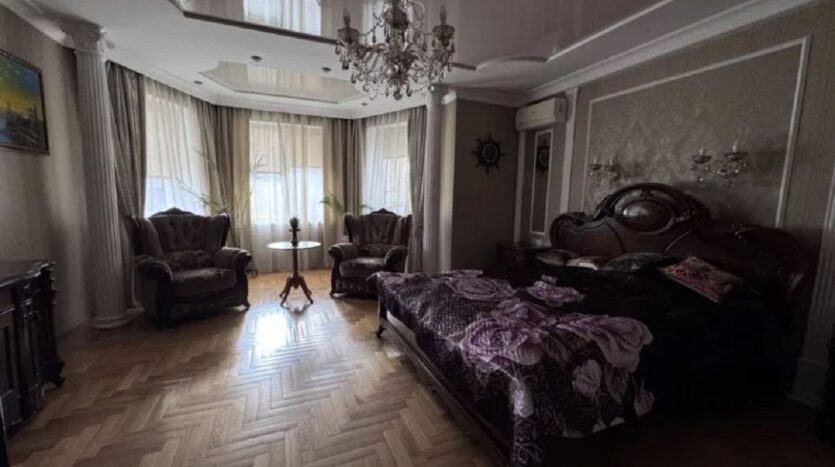 Продам триповерховий будинок на Слобідці, вул. Поштова, загальна площа 222,5 кв.м — фото 9