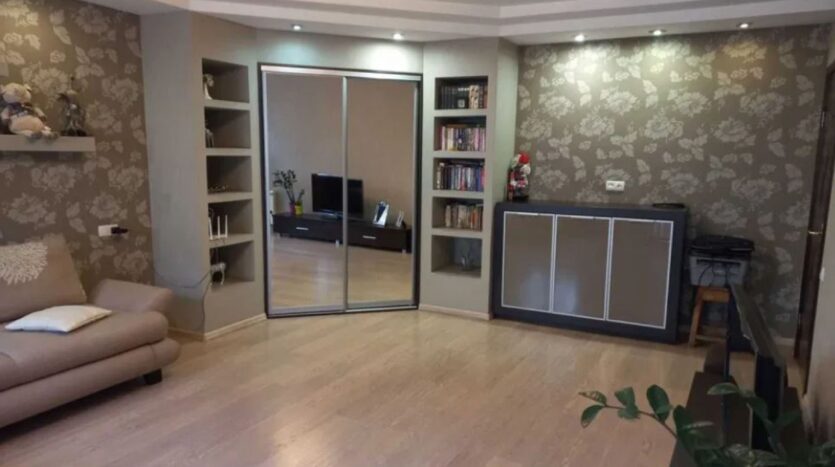 Продам квартиру 127 кв. м., 3/3, ул. Новосельского/Льва Толстого. — фото 12