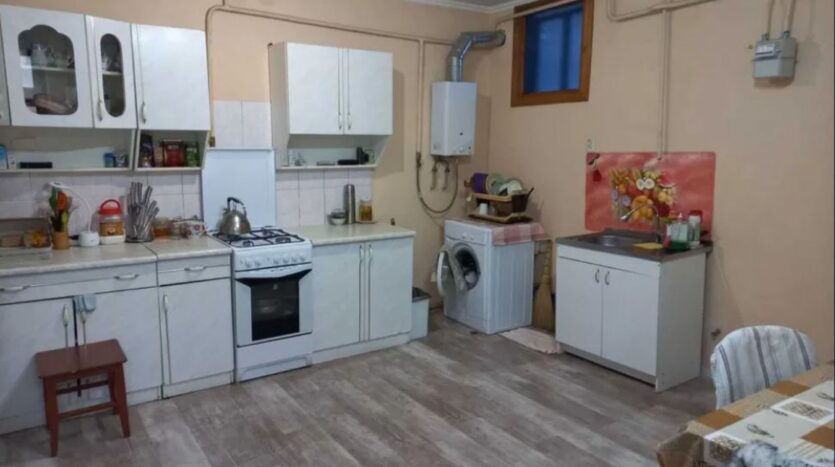 Продам квартиру 127 кв. м., 3/3, ул. Новосельского/Льва Толстого. — фото 10