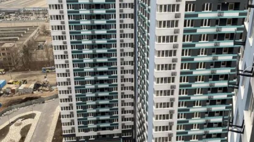 Продам квартиру 60.7 кв. м., 21/24, новый дом, жк Скай Сити. — Головне фото