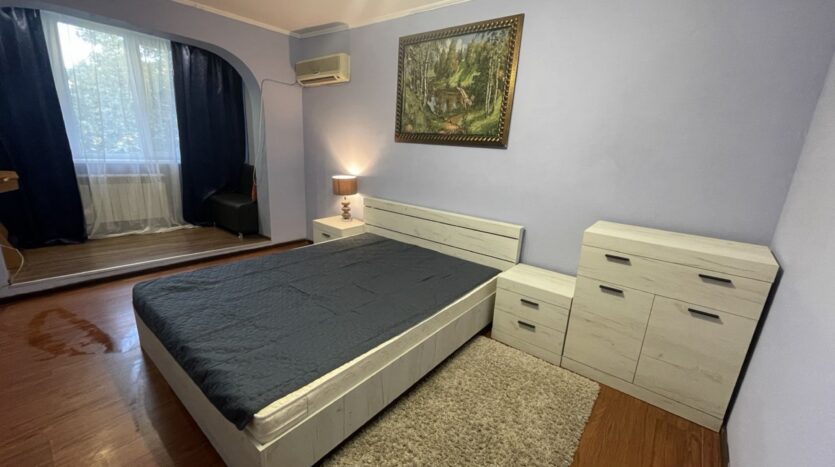 Продам квартиру 70 кв. м., 5/5, ул. Варненская/Героев Крут. — фото 2