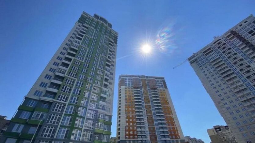Продам 1 кімнатну квартиру в новому будинку в ЖК 4 Сезону. — Головне фото