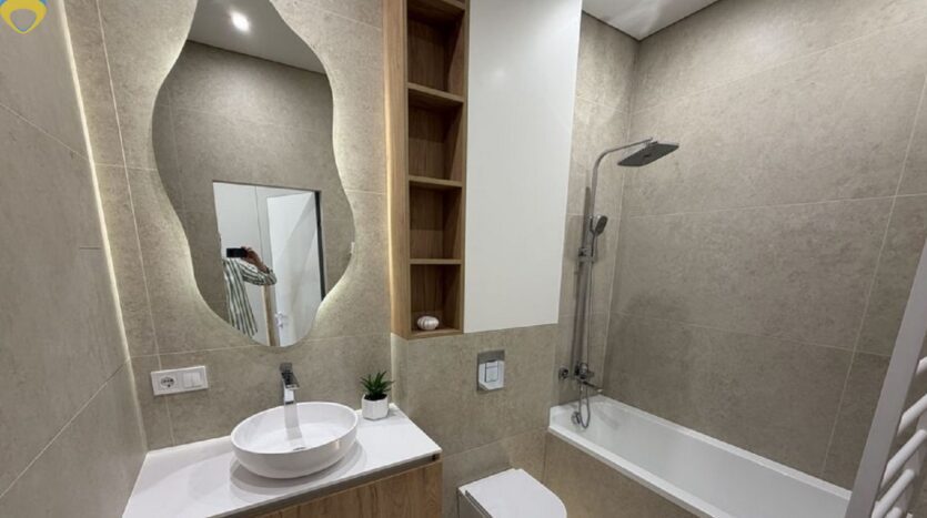 Продам 1 кімнатну квартиру в новому будинку в ЖК 68-а Перлина. — Головне фото