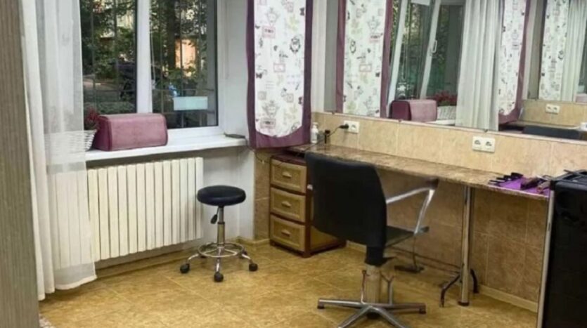 Продам фасадное помещение 65 кв. м., 1/5, Черемушки. — фото 4