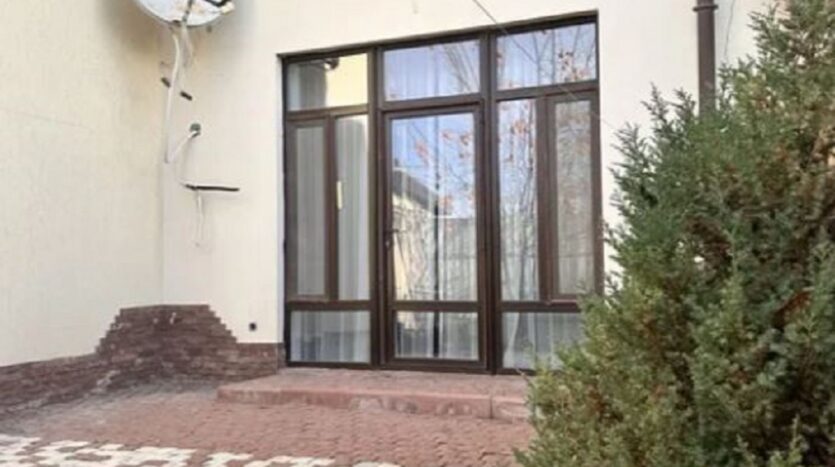 Продам трёхэтажный таунхаус 130 кв. м., Царское село. — фото 3