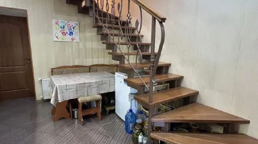 Продам 2-кімнатну квартиру, вул. Балківська/Занковецька — Головне фото