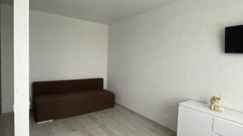 Продам квартиру 29.9 кв. м., 7/21, новый дом, жк Лузановский парк. — Головне фото