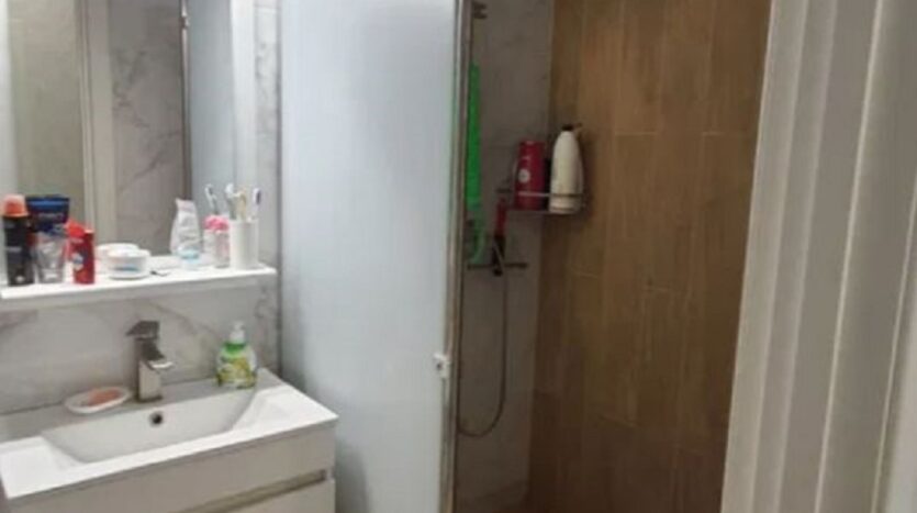 Продам квартиру 30 кв.м., 1/4, новый дом, жк Золотые Столбы. — фото 3