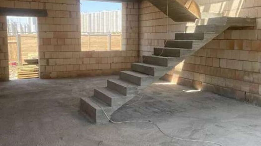 Продам двухуровневый таунхаус 124 кв. м., Лески. — фото 4