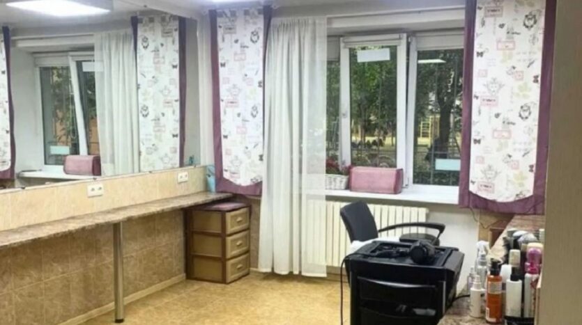 Продам фасадное помещение 65 кв. м., 1/5, Черемушки. — фото 2