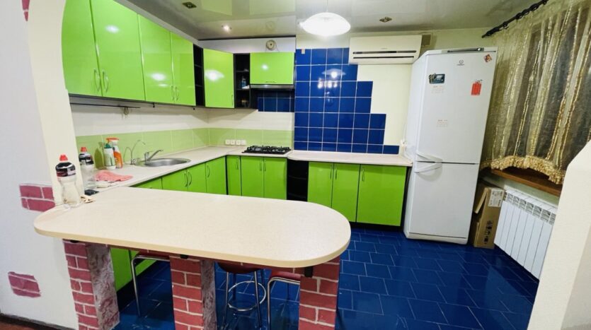 Продам квартиру 70 кв. м., 5/5, ул. Варненская/Героев Крут. — фото 5